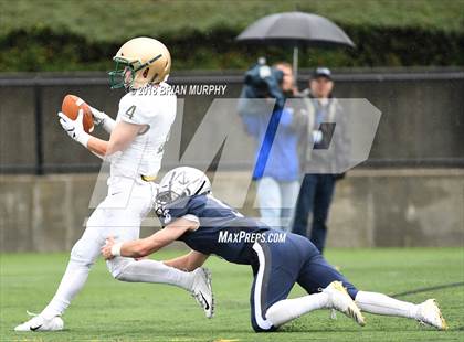 Thumbnail 1 in Jesuit vs Lake Oswego (OSAA 6A Semifinal) photogallery.