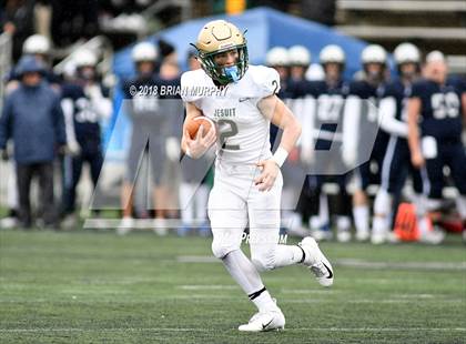 Thumbnail 2 in Jesuit vs Lake Oswego (OSAA 6A Semifinal) photogallery.