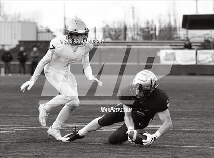 Thumbnail 2 in Jesuit vs Lake Oswego (OSAA 6A Semifinal) photogallery.