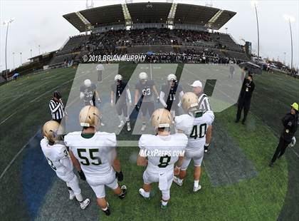 Thumbnail 3 in Jesuit vs Lake Oswego (OSAA 6A Semifinal) photogallery.