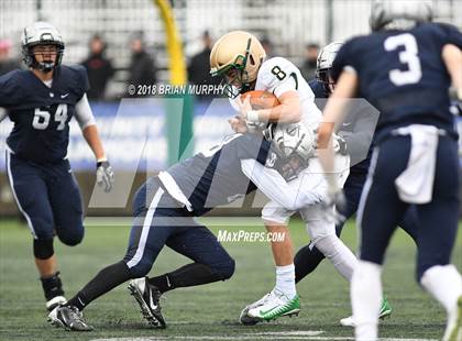 Thumbnail 2 in Jesuit vs Lake Oswego (OSAA 6A Semifinal) photogallery.