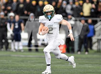 Thumbnail 1 in Jesuit vs Lake Oswego (OSAA 6A Semifinal) photogallery.