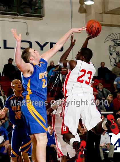 Thumbnail 2 in Holmes vs. Newport Central Catholic (Lloyd Memorial Semi Final) photogallery.