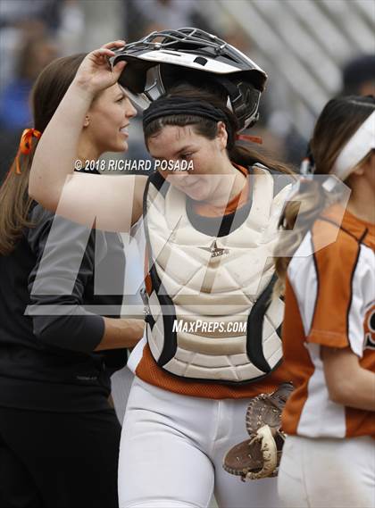 Thumbnail 2 in Clovis East vs. Selma photogallery.