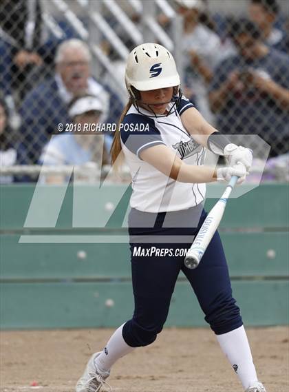 Thumbnail 2 in Clovis East vs. Selma photogallery.