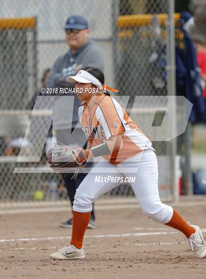 Thumbnail 3 in Clovis East vs. Selma photogallery.