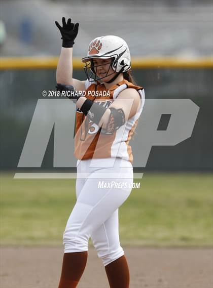 Thumbnail 1 in Clovis East vs. Selma photogallery.