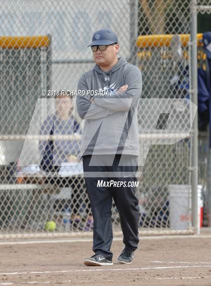 Thumbnail 2 in Clovis East vs. Selma photogallery.
