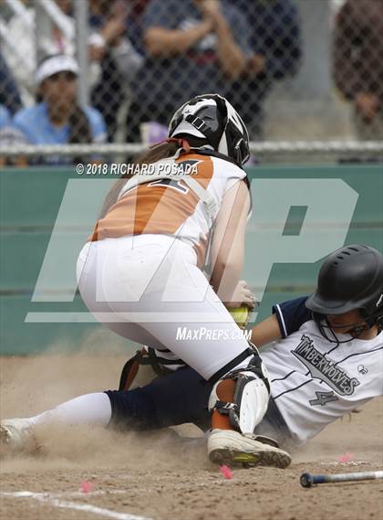 Thumbnail 1 in Clovis East vs. Selma photogallery.