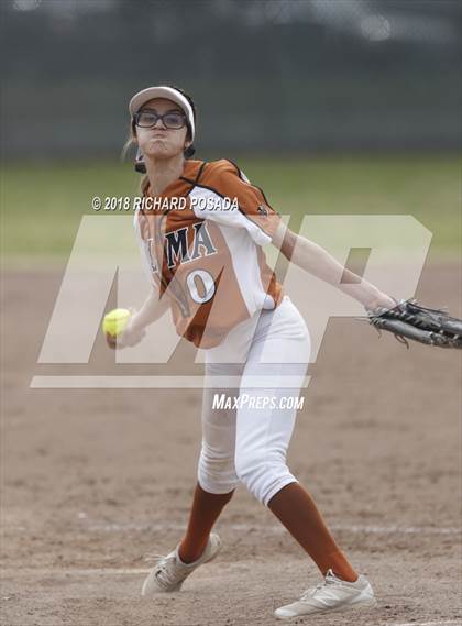 Thumbnail 1 in Clovis East vs. Selma photogallery.