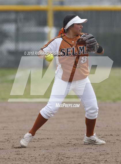 Thumbnail 1 in Clovis East vs. Selma photogallery.