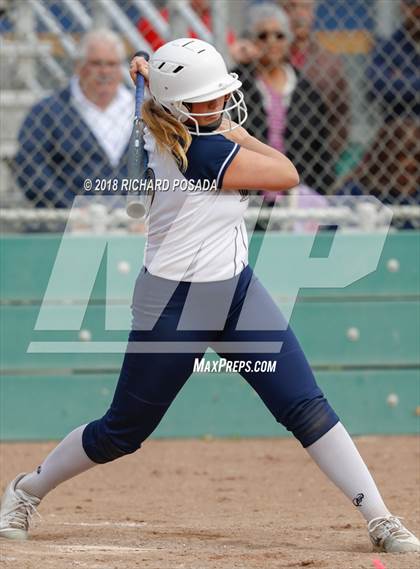 Thumbnail 1 in Clovis East vs. Selma photogallery.