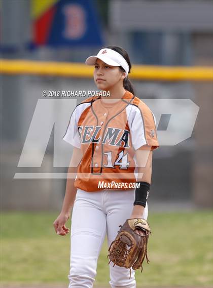 Thumbnail 1 in Clovis East vs. Selma photogallery.