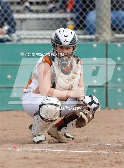 Thumbnail 1 in Clovis East vs. Selma photogallery.