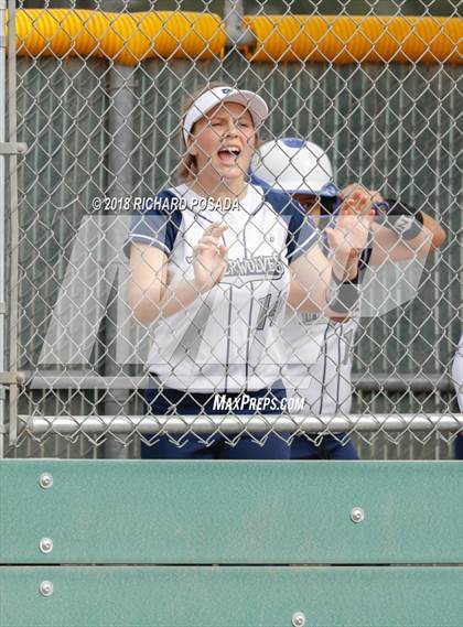 Thumbnail 2 in Clovis East vs. Selma photogallery.