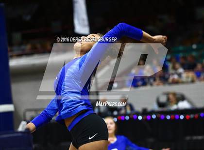 Thumbnail 3 in Fossil Ridge vs Highlands Ranch (CHSAA 5A Playoff) photogallery.