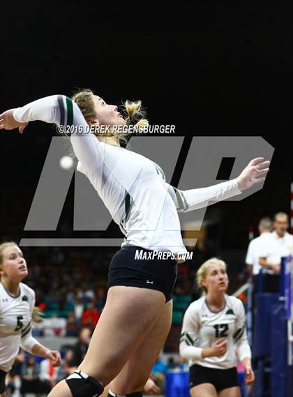 Thumbnail 2 in Fossil Ridge vs Highlands Ranch (CHSAA 5A Playoff) photogallery.