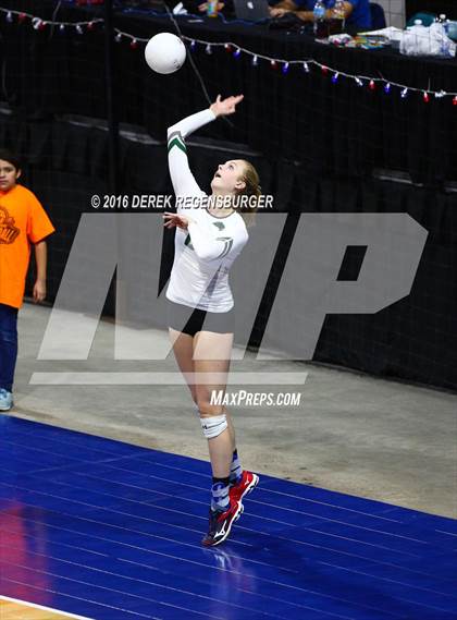 Thumbnail 1 in Fossil Ridge vs Highlands Ranch (CHSAA 5A Playoff) photogallery.