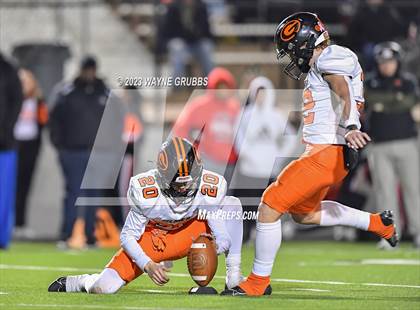 Thumbnail 2 in Gilmer @ Carthage (UIL 4A Region Final) photogallery.