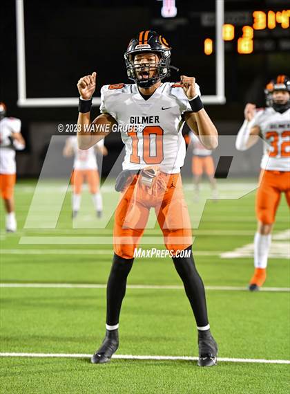 Thumbnail 3 in Gilmer @ Carthage (UIL 4A Region Final) photogallery.