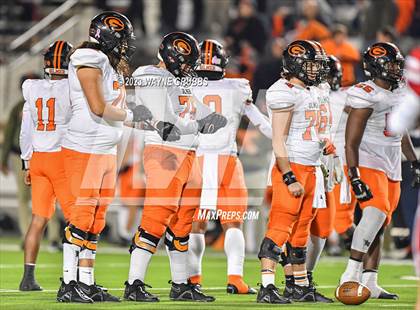 Thumbnail 2 in Gilmer @ Carthage (UIL 4A Region Final) photogallery.