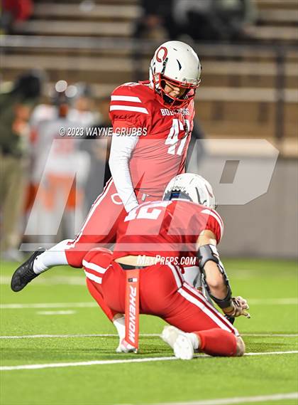 Thumbnail 2 in Gilmer @ Carthage (UIL 4A Region Final) photogallery.