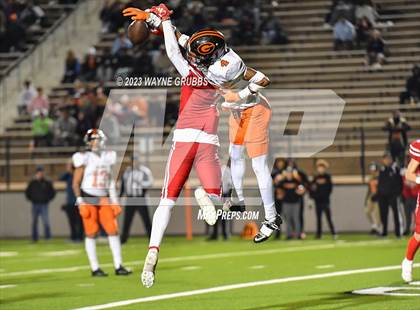 Thumbnail 3 in Gilmer @ Carthage (UIL 4A Region Final) photogallery.