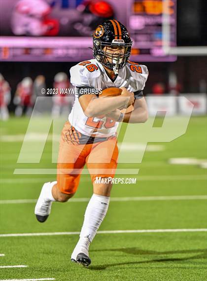 Thumbnail 1 in Gilmer @ Carthage (UIL 4A Region Final) photogallery.