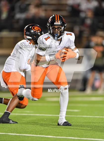Thumbnail 1 in Gilmer @ Carthage (UIL 4A Region Final) photogallery.