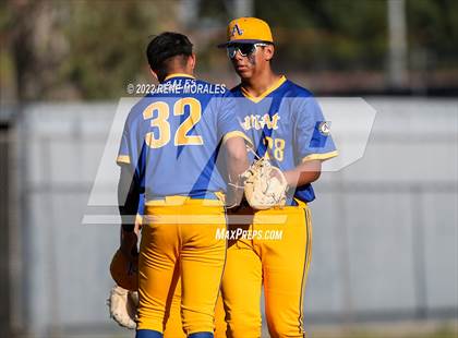 Thumbnail 2 in Bishop Amat vs La Salle photogallery.