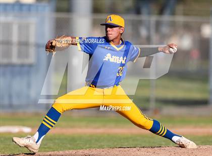 Thumbnail 1 in Bishop Amat vs La Salle photogallery.