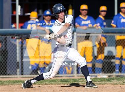 Thumbnail 1 in Bishop Amat vs La Salle photogallery.