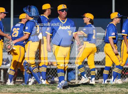 Thumbnail 1 in Bishop Amat vs La Salle photogallery.