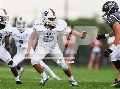 Thumbnail 1 in Cherokee Trail @ Columbine photogallery.