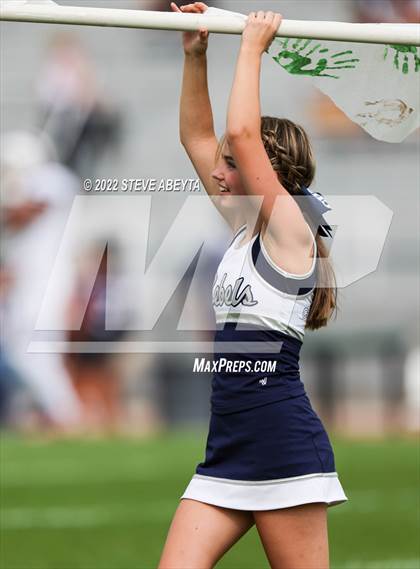 Thumbnail 1 in Cherokee Trail @ Columbine photogallery.