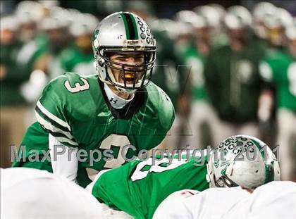 Thumbnail 2 in Mansfield vs. Reading Memorial (MIAA Division II East Final) photogallery.