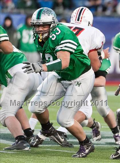 Thumbnail 2 in Mansfield vs. Reading Memorial (MIAA Division II East Final) photogallery.