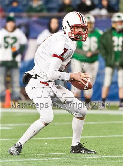 Thumbnail 3 in Mansfield vs. Reading Memorial (MIAA Division II East Final) photogallery.