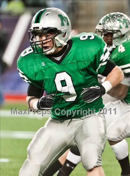 Thumbnail 3 in Mansfield vs. Reading Memorial (MIAA Division II East Final) photogallery.