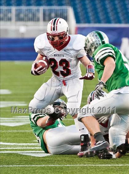 Thumbnail 1 in Mansfield vs. Reading Memorial (MIAA Division II East Final) photogallery.