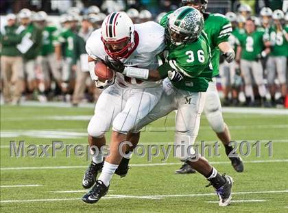 Thumbnail 2 in Mansfield vs. Reading Memorial (MIAA Division II East Final) photogallery.