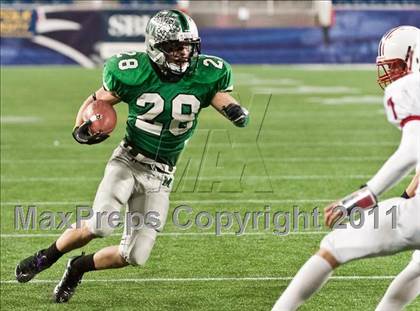 Thumbnail 2 in Mansfield vs. Reading Memorial (MIAA Division II East Final) photogallery.