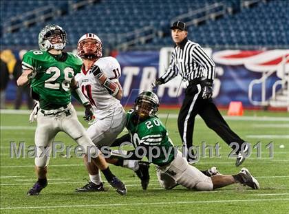Thumbnail 2 in Mansfield vs. Reading Memorial (MIAA Division II East Final) photogallery.