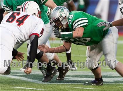 Thumbnail 2 in Mansfield vs. Reading Memorial (MIAA Division II East Final) photogallery.