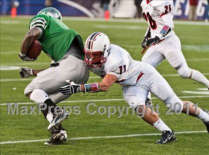 Thumbnail 3 in Mansfield vs. Reading Memorial (MIAA Division II East Final) photogallery.