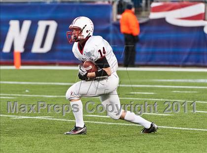 Thumbnail 3 in Mansfield vs. Reading Memorial (MIAA Division II East Final) photogallery.