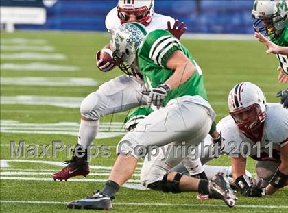 Thumbnail 2 in Mansfield vs. Reading Memorial (MIAA Division II East Final) photogallery.
