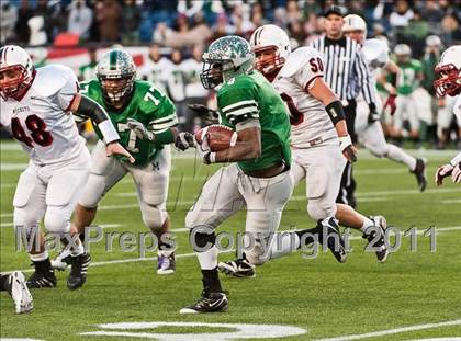 Thumbnail 3 in Mansfield vs. Reading Memorial (MIAA Division II East Final) photogallery.