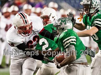 Thumbnail 3 in Mansfield vs. Reading Memorial (MIAA Division II East Final) photogallery.