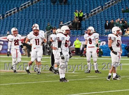 Thumbnail 1 in Mansfield vs. Reading Memorial (MIAA Division II East Final) photogallery.